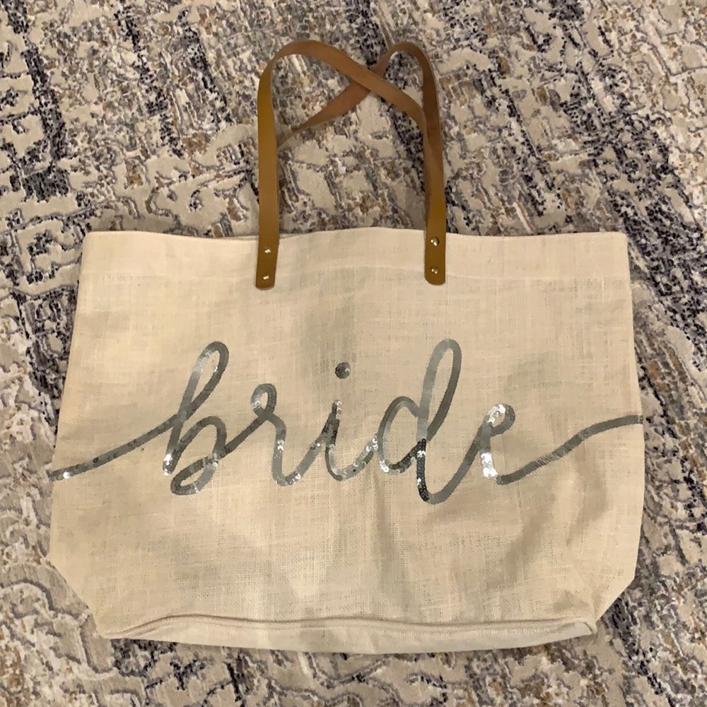 Mudpie Bride Beach / Travel Tote Bag